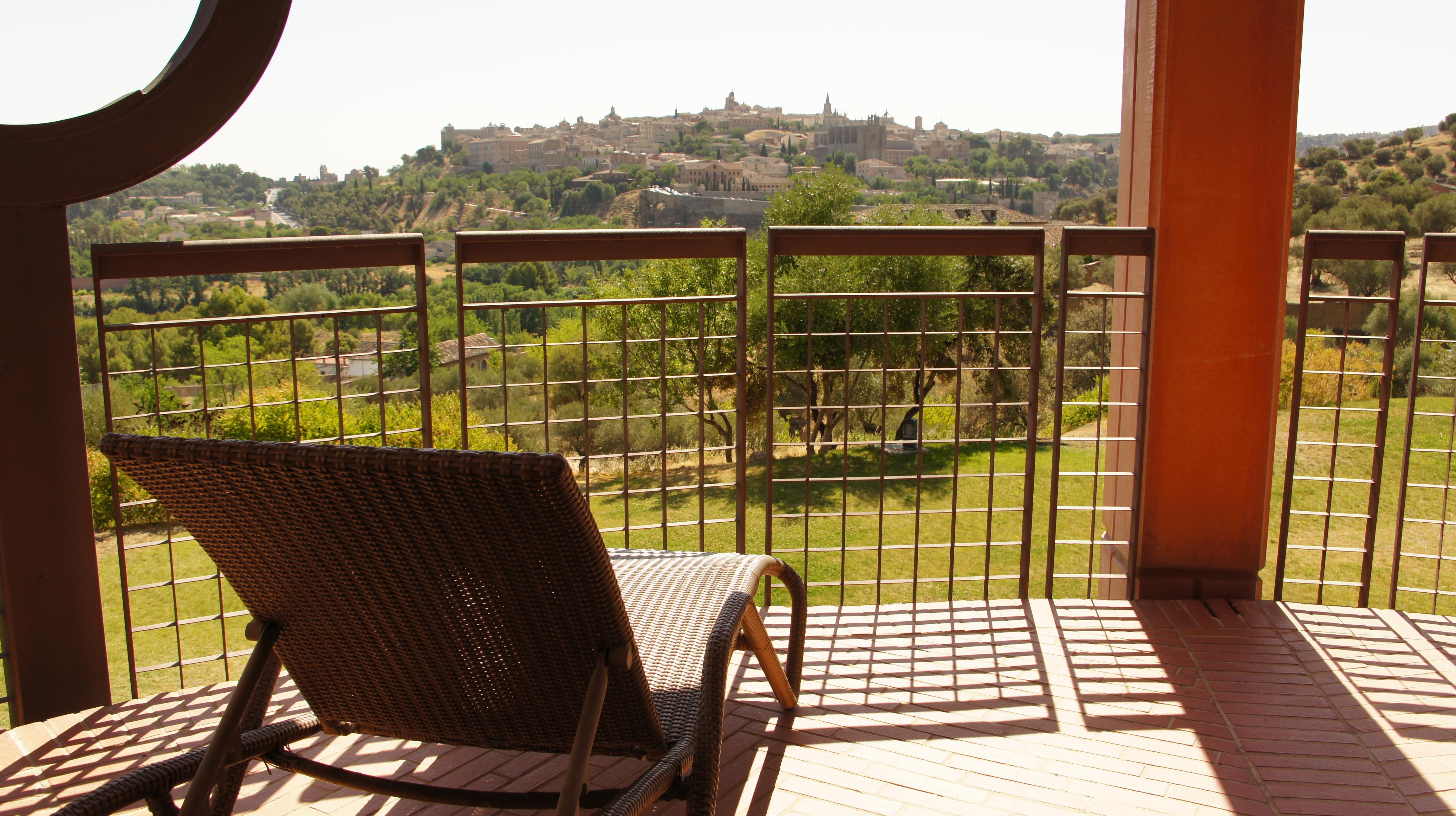 Hotel Cigarral El Bosque Toledo Exterior photo View of the resort